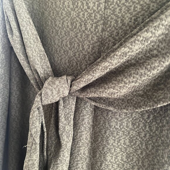 LUSH V-Neck Wide Leg Cropped Length Jumpsuit, Forest Green, Sz M - Picture 8 of 8